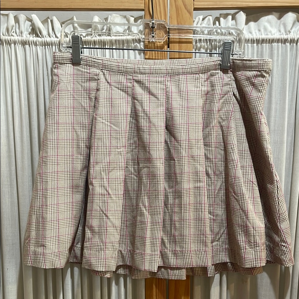 Plaid Pleated Skirt - Cream and Pink